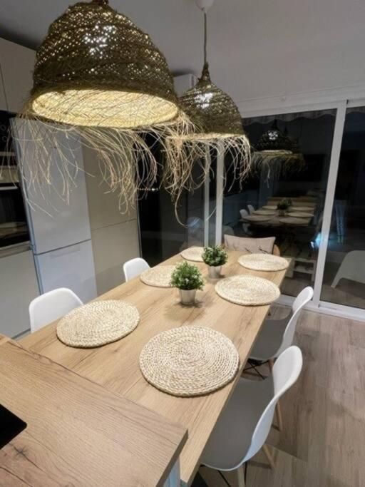 Precioso Apto Miami Primera Linia Playa Cala De Las Sirenas, Con Wifi Y Netflix, Adecuado Para Teletrabajar Miami Playa Bagian luar foto